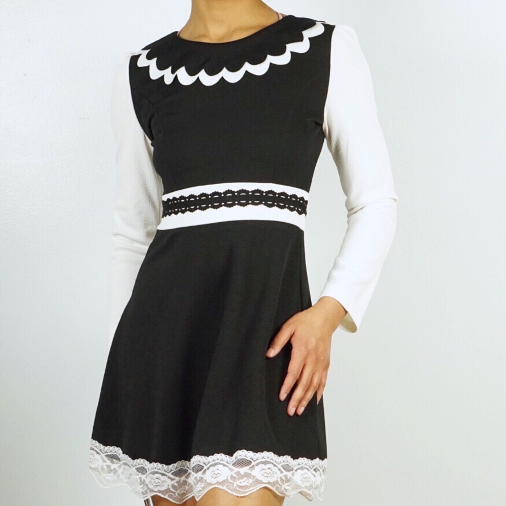 Color Block Scalloped Collar Lace Babydoll Dress